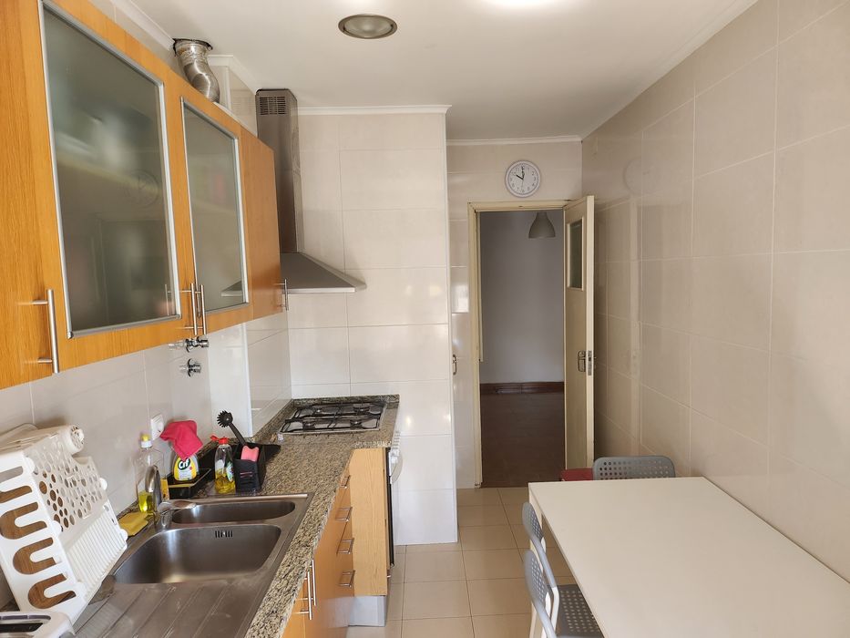 Quarto para arrendar  - Benfica