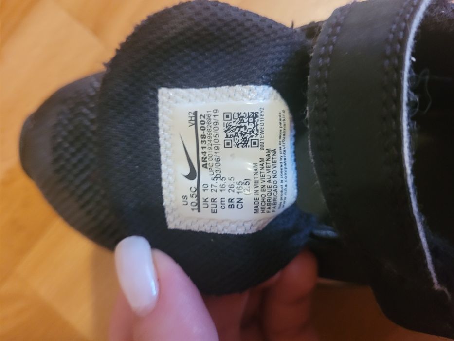 Кроссовки Nike черные