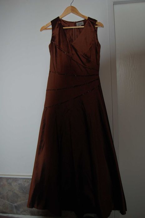 sukienka wieczorowa, balowa, elegancka