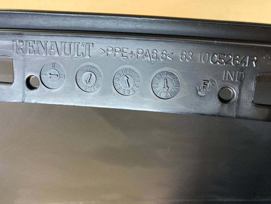 Крило переднє праве та ліве Renault Grand Scenic 3  сценік 3