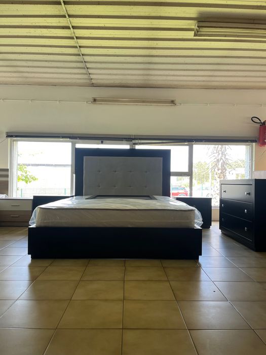 Quarto completo madeira maciça