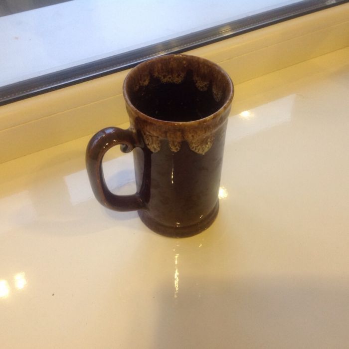 Кружка из фарфора сувенирная