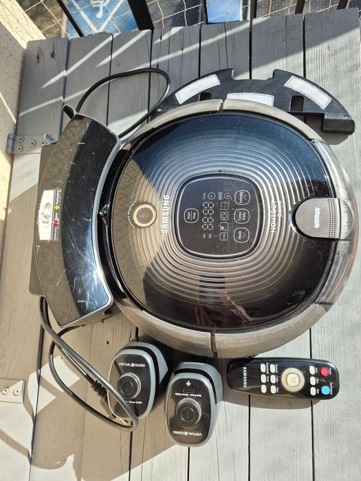 Robot sprzątający Samsung Navibot Silencio Sr8895