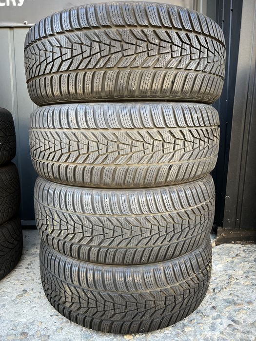Зимові шини 235/55/17 99H Hankook Winter I*cept evo3 2024