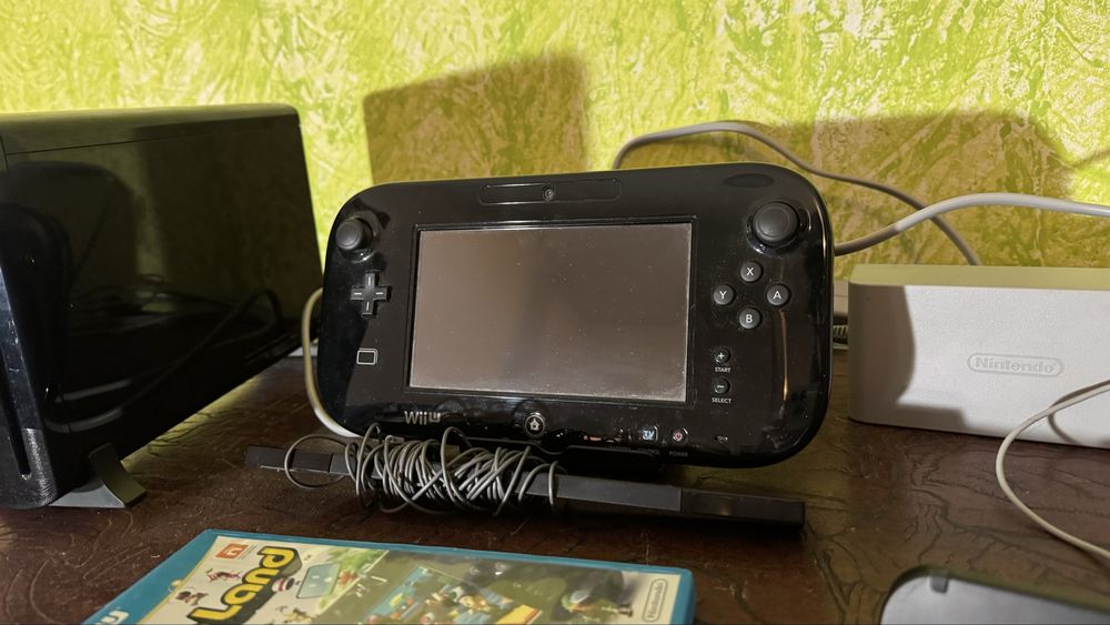 Nintendo Wii U 32GB + GamePad + Cabos | Excelente Estado