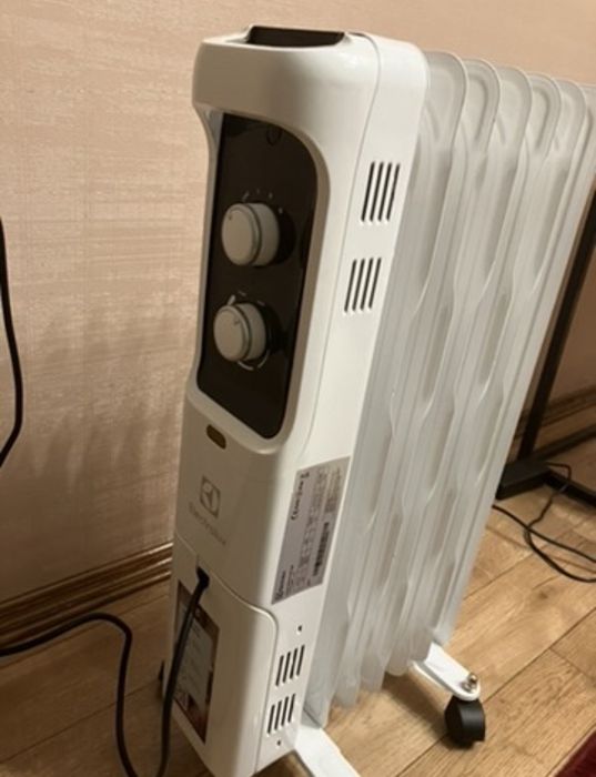 Обігрівач electrolux