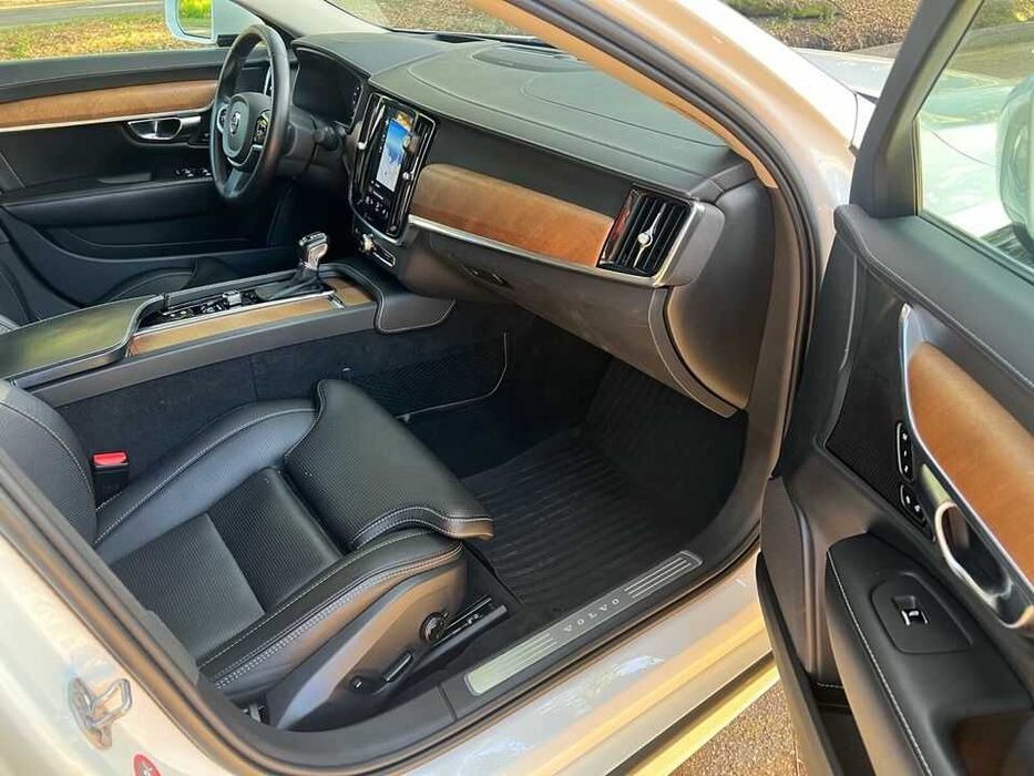 2019 Volvo S90 T6 INSCRIPTION