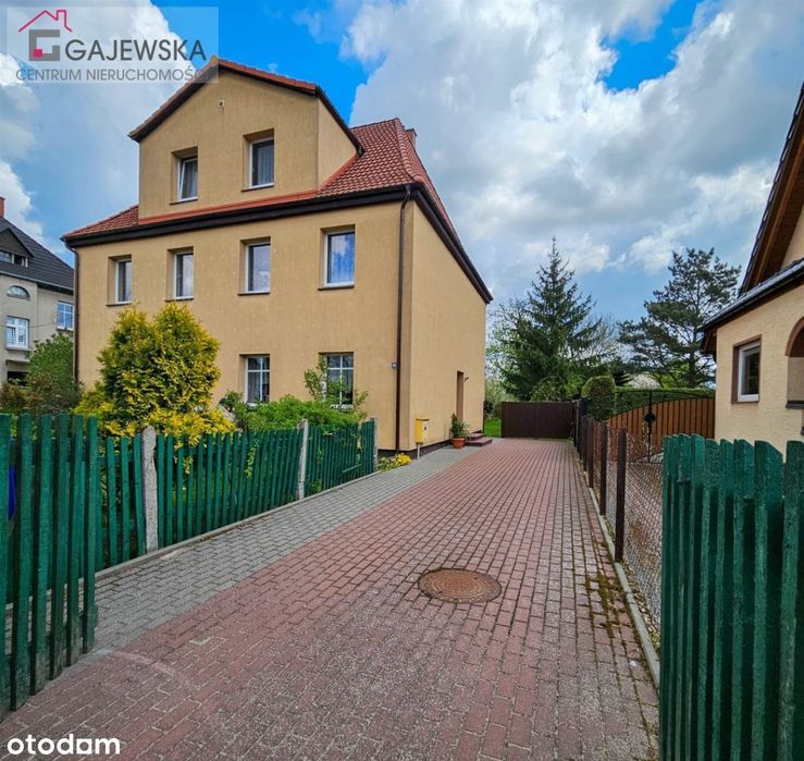 Na sprzedaż budynek wielorodzinny! 3 mieszkania!