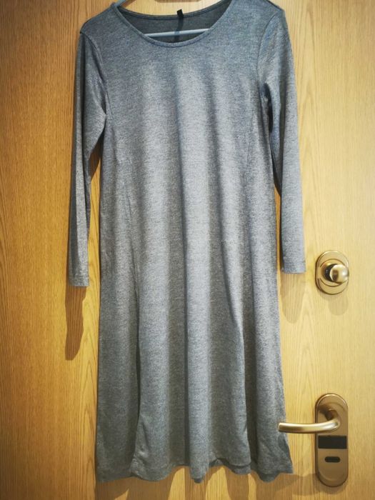 Sukienka damska szara rozmiar S Stradivarius