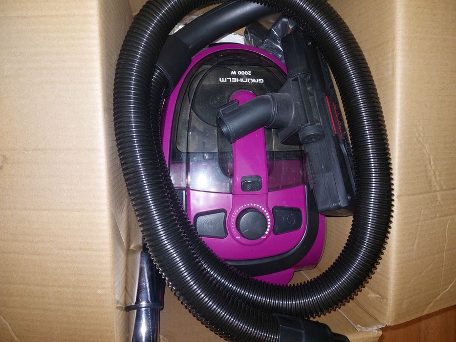 Пилосос (контейнер) Новий