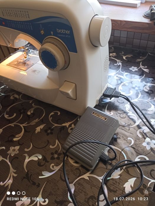 Продам швейну машинку Brother comfort 25A