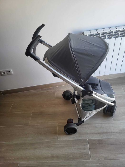 Carrinho de bebé Quinny como novo