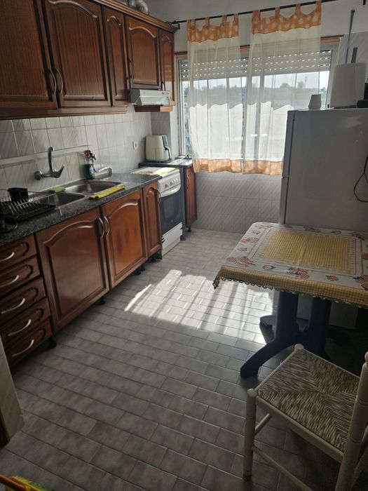 Não é para casais Mobilado no Laranjeiro (Almada) – 400€ com Despesas Incluídas