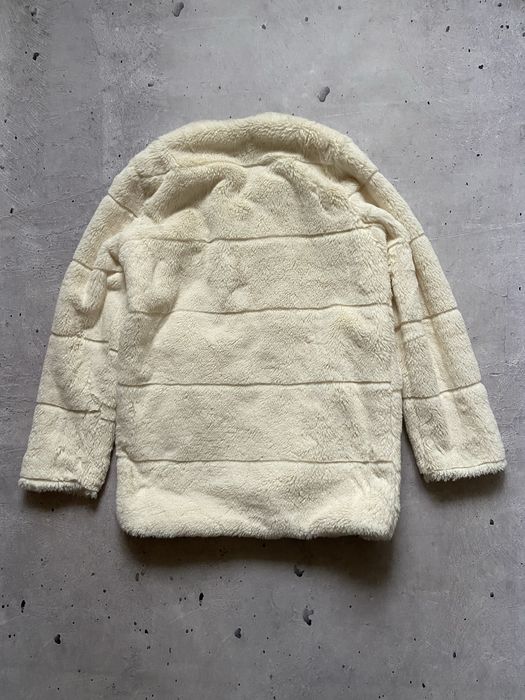 Жіноча шуба куртка stradivarius