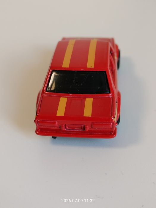 Hot Wheels Datsun Bluebird 520