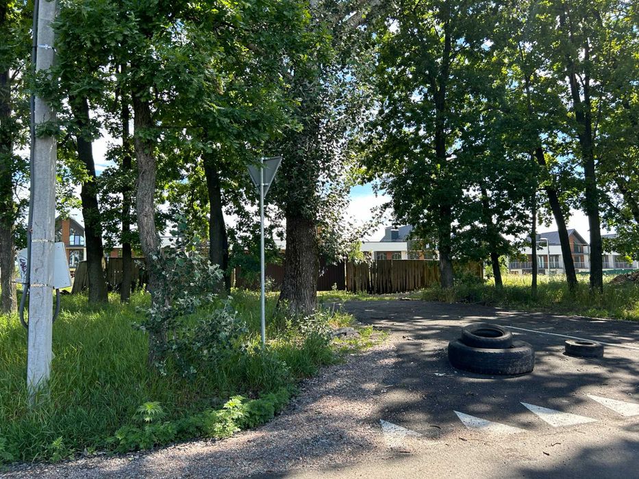 Святопетрівське, шість кілометрів до Окружної дороги, продаж ділянки під забудову.