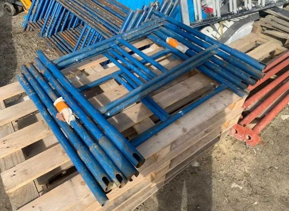 Rusztowania aluminiowe jezdne i przejezdne wypożyczalnia wynajem DIN