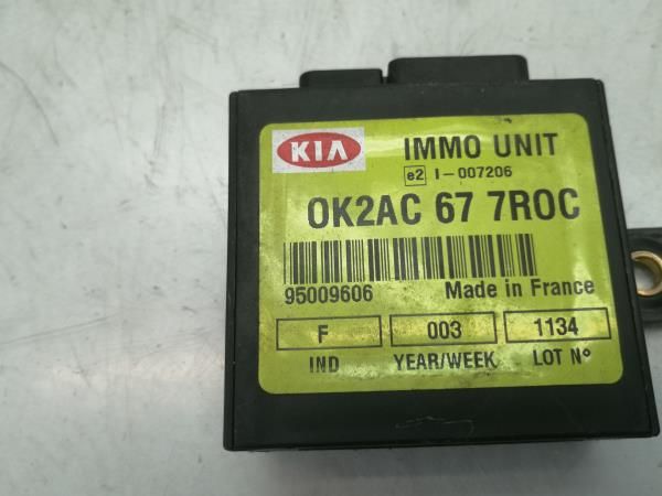 Centralina de ignição (imobilizador) KIA Carnival I (UP)