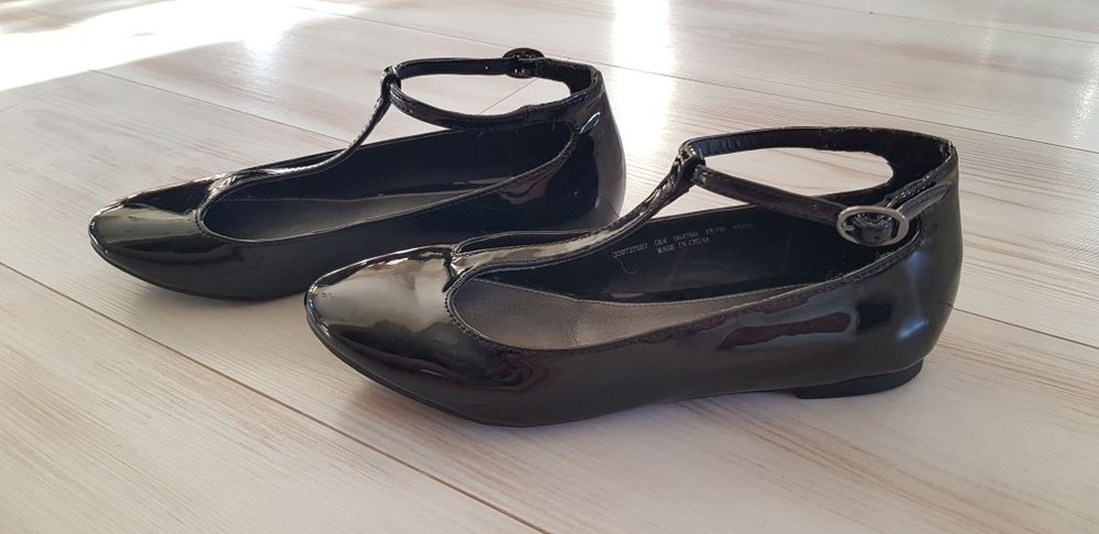 NEXT buty lakierowane rozm 36/37