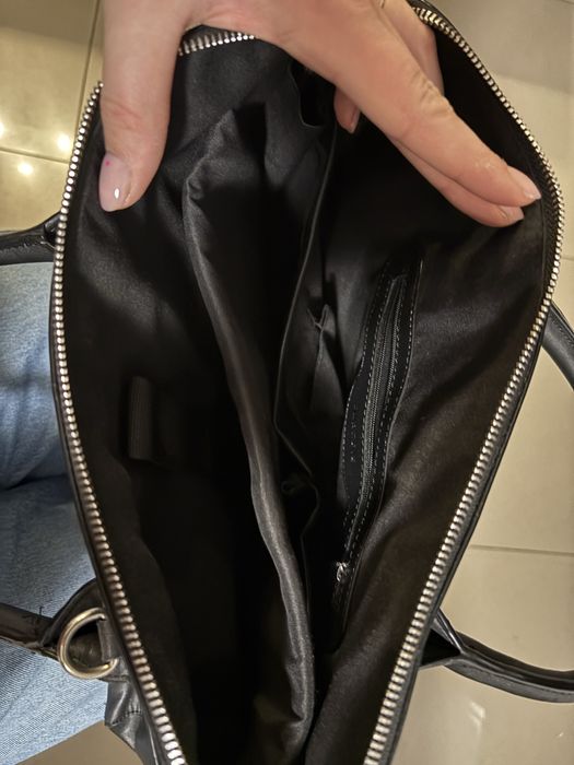 Czaerna torebka aktówka