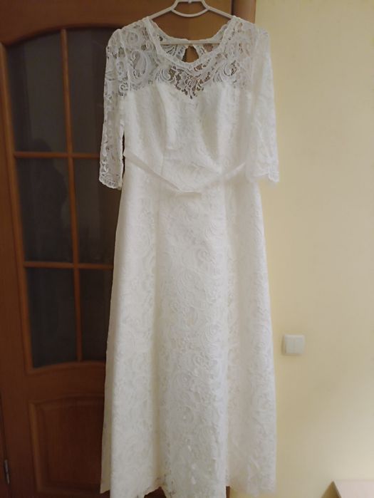 Продам Висільну сукню.