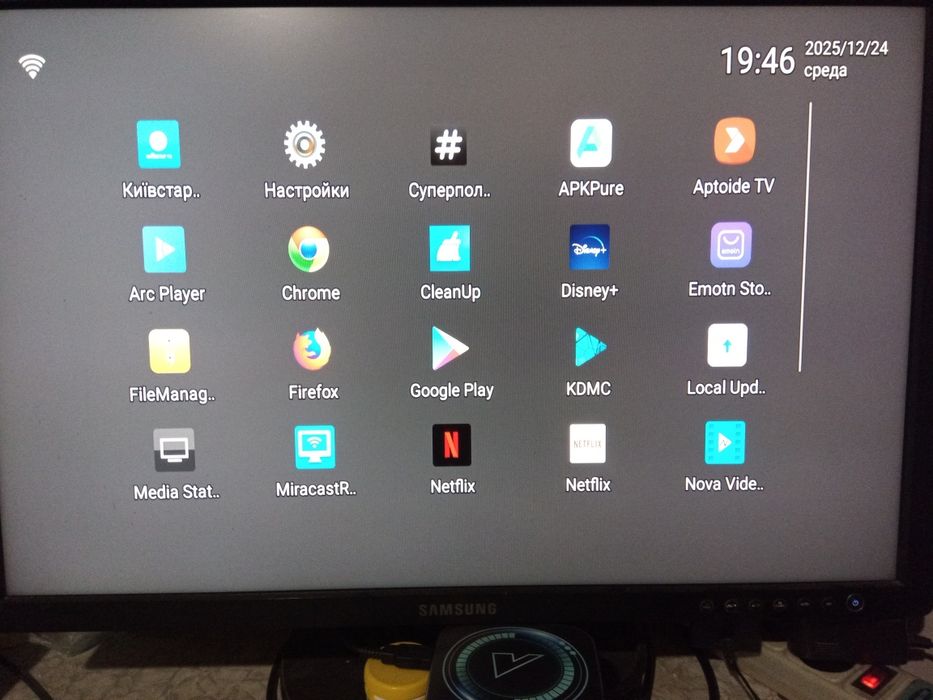 Пристрій Smart TV-Android 12 Vontar H618 8K на 4Gb/64Gb/HDMI/WiFi