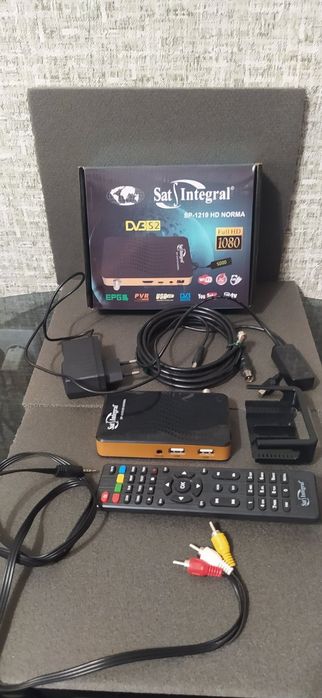 Спутниковый ресивер (смарт приставка)