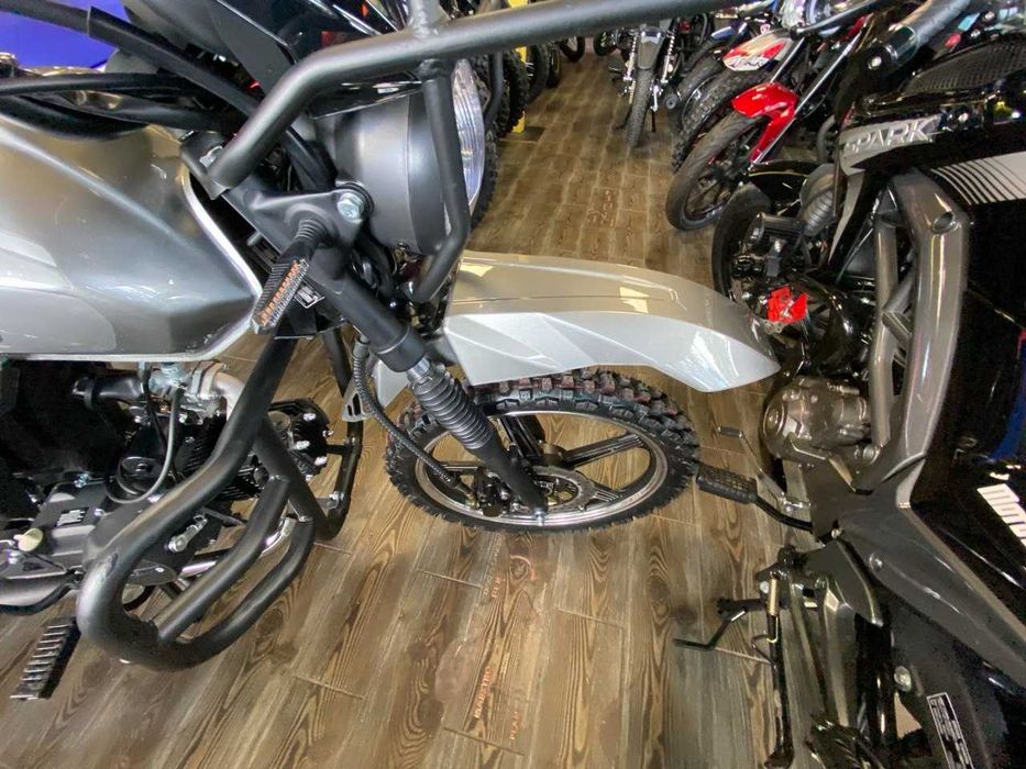 Мотоцикл SPARK SP125C-4C