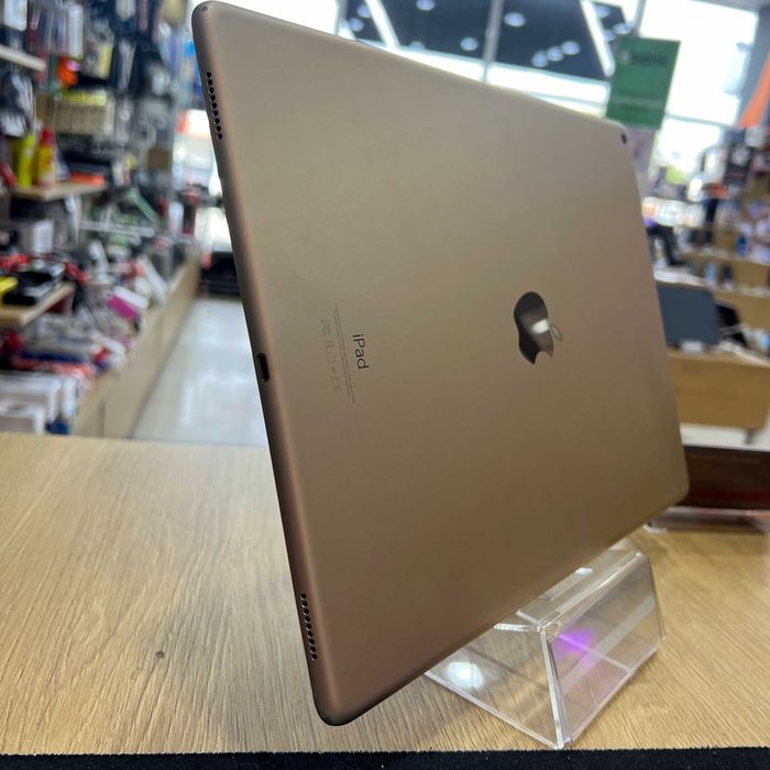iPad Pro Wi-Fi (gen1) 128Gb • Гарантія 6м • Розстрочка • Обмін •