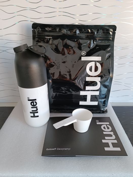 Huel Black Edition bananowy + shaker i miarka