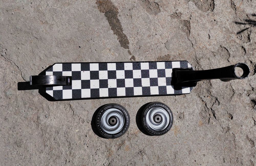Дека на самокат Best Scooter і колеса