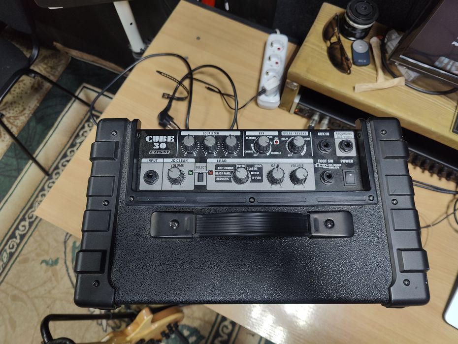 Roland Cube - 30