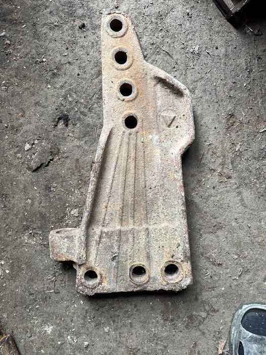 Стойка на плуг плн