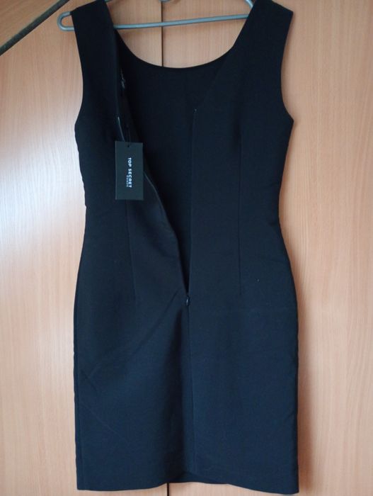 Sukienka midi czarna z lamówką r.38"Top Secret"nowa.