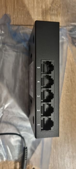 5-portowy switcher TRENDNET TEG-S50G nowy