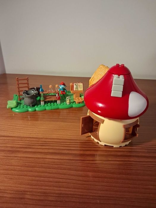 Smurfs Mega Bloks