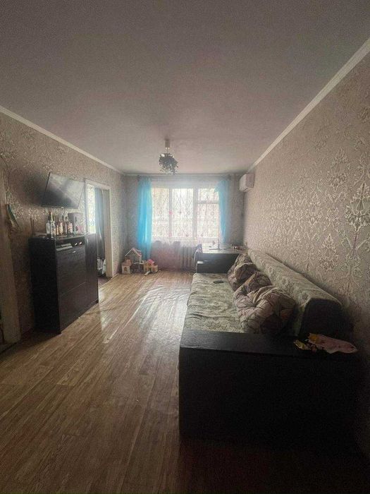 4 кімнатна квартира  на Алмазному