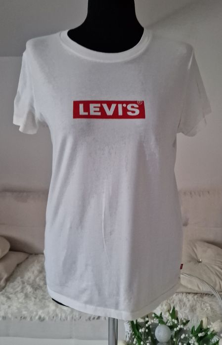 T-Shirt bialy "Levi"s.