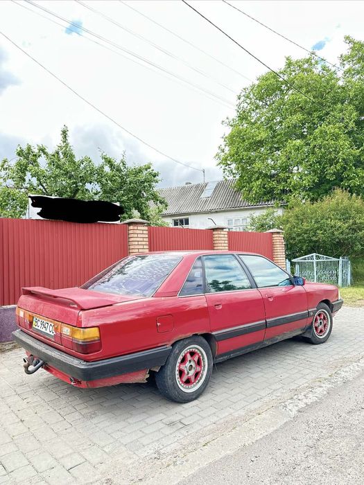 Авто Audi 100 2,0 бензин