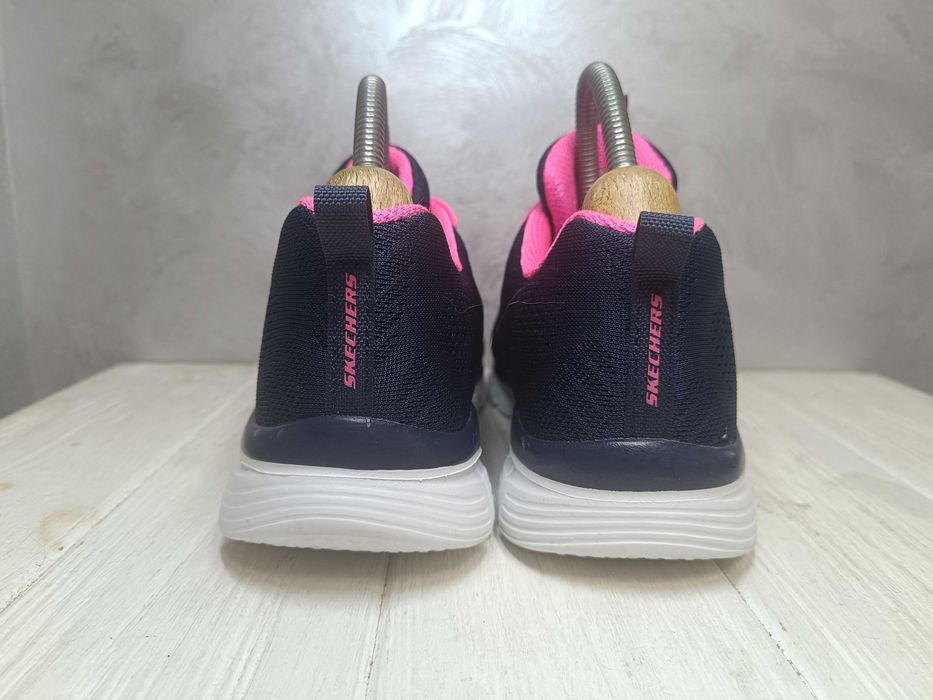 Skechers Graceful Get Connected