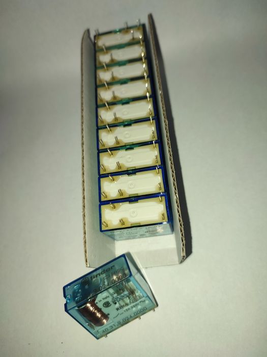 FINDER 40.31.9.024.0000