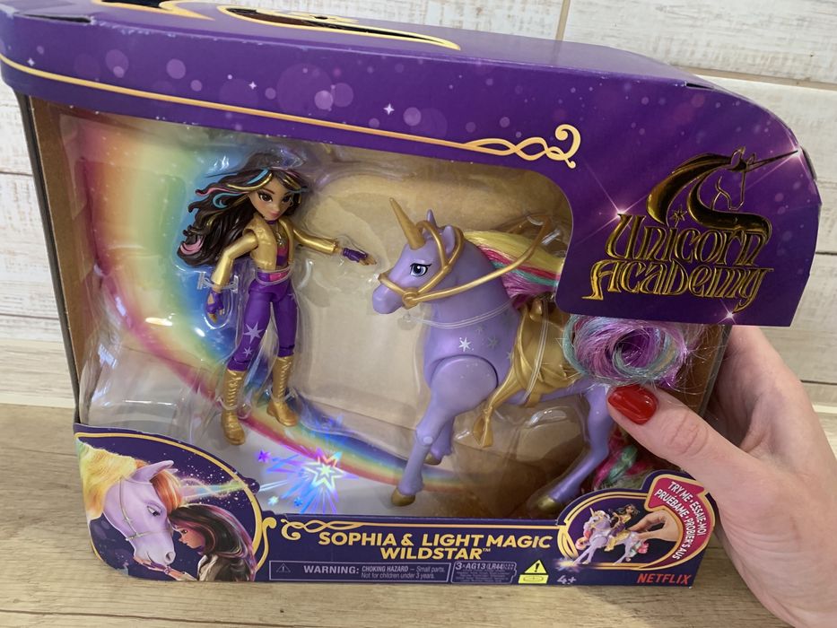 Академія єдинорогів Дика зірка Unicorn Magic Wildstar Set Софія світло