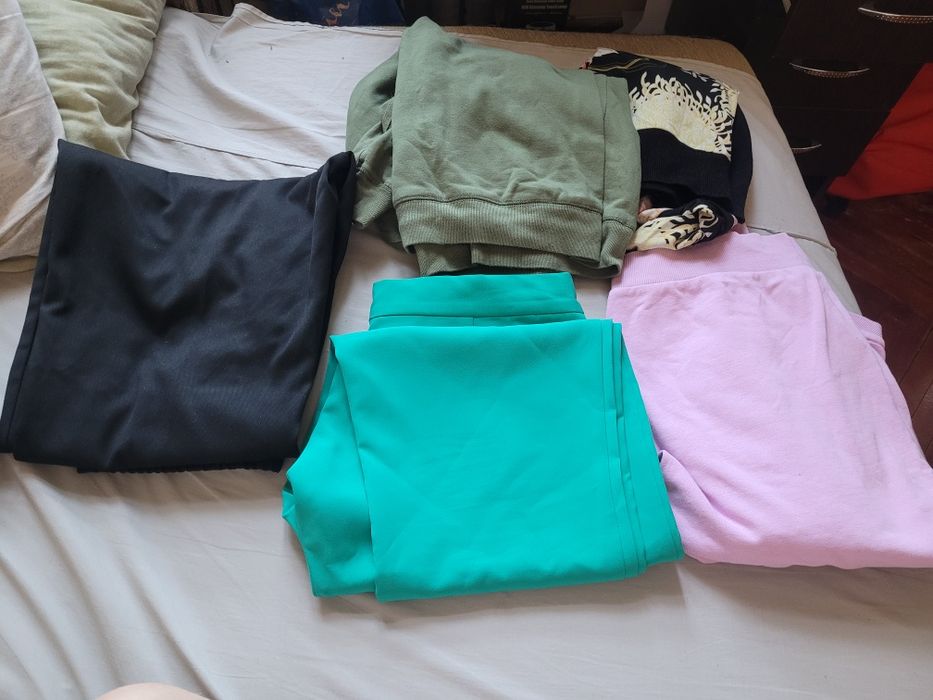 Кофти, штани та худі