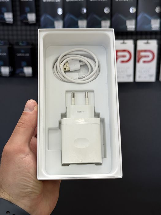 Офіційний OPPO A3 6/256Gb Sparkle Black Оплата частинами