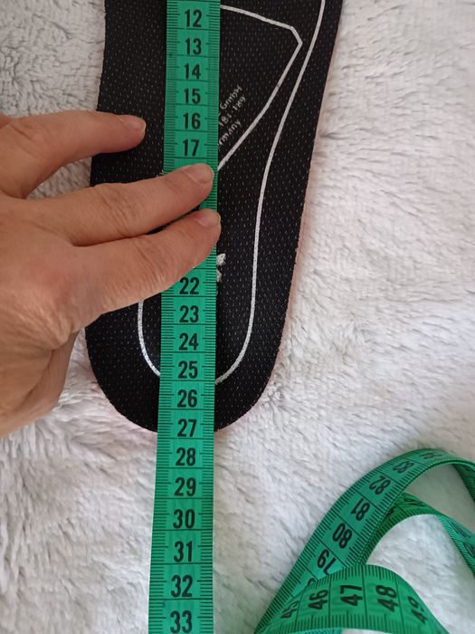 Крутезні новенькі чоловічі захисні робочі сандалі  кросівки Uvex,р.41