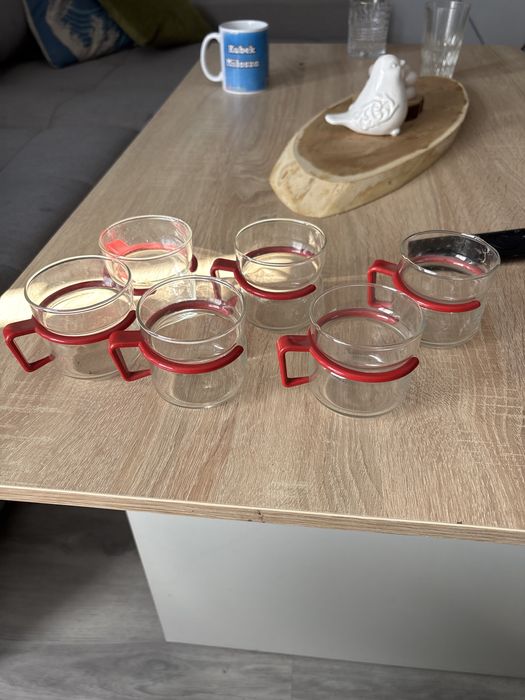 Szklanki z plastikowym uchwytem filizanki prl 6 szt.