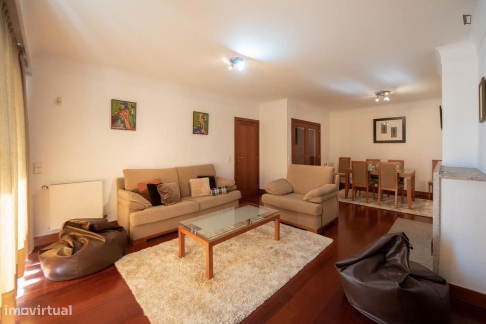 Apartamento com 2 quartos - localizado em Matosinhos Porto