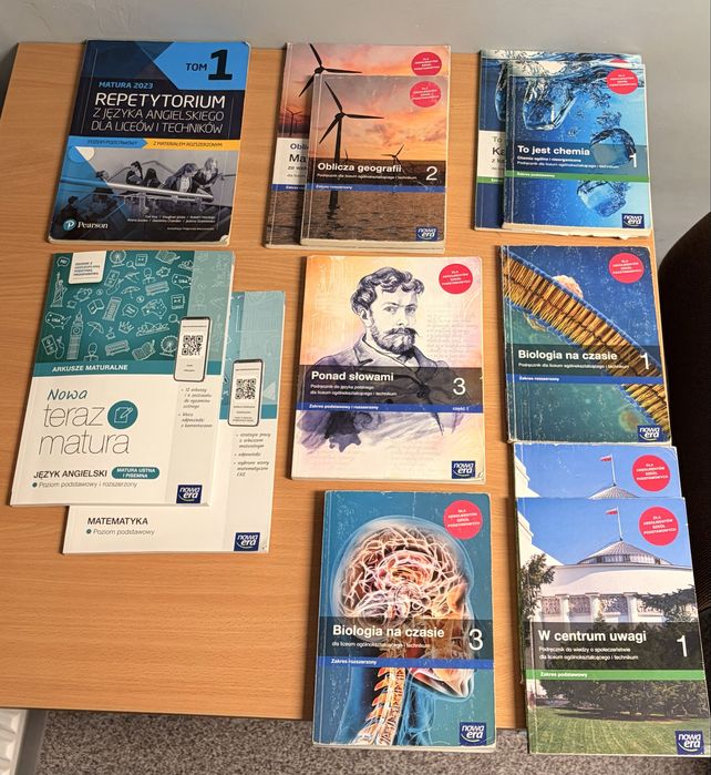 książki ponadpodstawowa