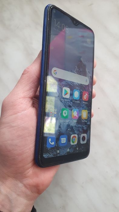 Телефон Redmi 8 полностью рабочий