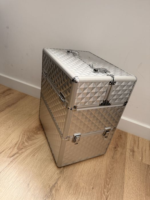 Kufer kosmetyczny XL duzy na lampe lakiery kosmetyki